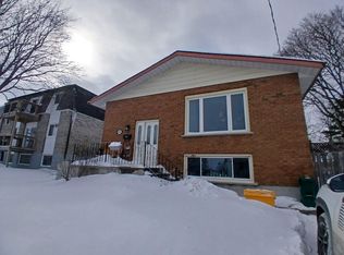 336 Sydenham St, Kingston, ON K7K3M9