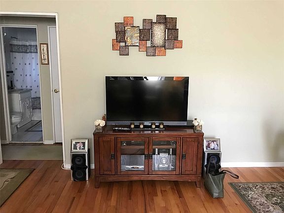 3rd image of 15-59 160th St #6270