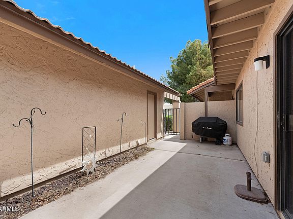 3rd image of 308 Leisure World --