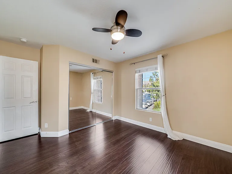11761 Fricker Ave — Photo 21