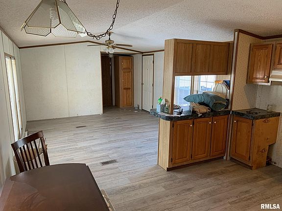 2nd image of 2524 Township Road 1500 E