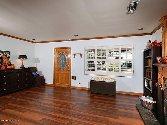 4th image of 2907 El Caminito St