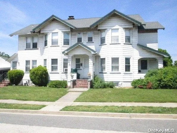 5 W Argyle Street, Valley Stream, NY 11580