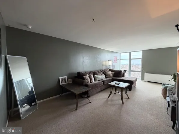 3600 Conshohocken Ave APT 1714, Philadelphia, PA 19131