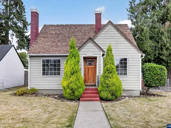 2275 Center St NE, Salem, OR 97301