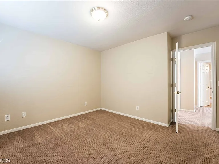 823 Beartooth Falls Ct — Photo 30