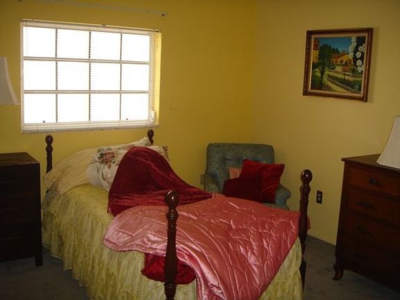 5th image of 1010 N Venetian Dr