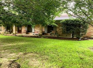 5030 Griffin St, Moss Point, MS 39563