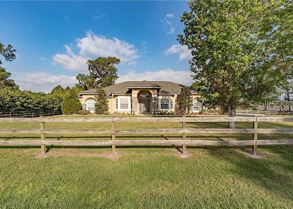 1st image of 11017 Arrowtree Blvd