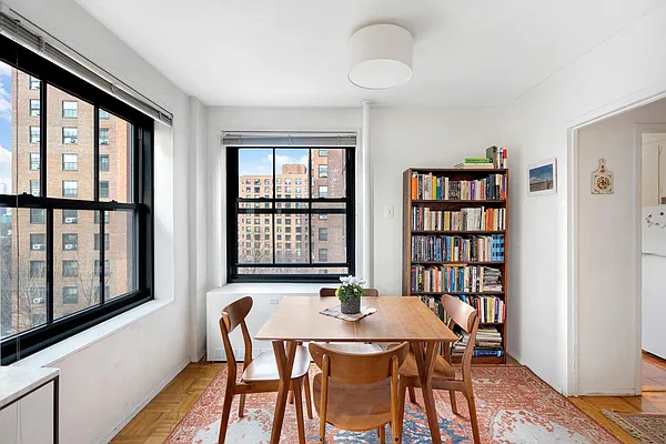 Sold by Compass | media 2