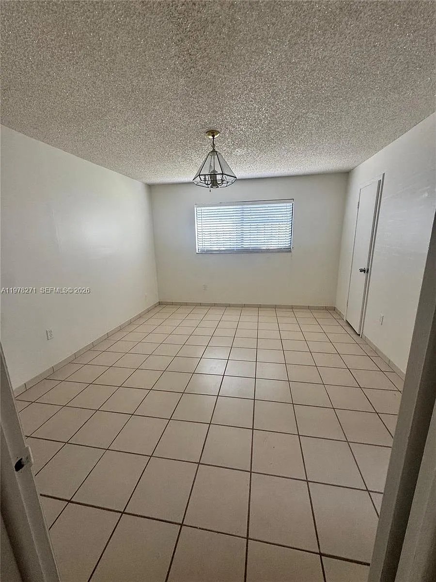 Building Photo - 252 NW 48th Pl #252