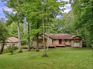 119 Willow Peak Rd, Hendersonville, NC 28739