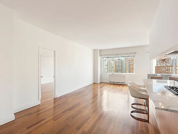 2nd image of 400 E 54th St APT 31B