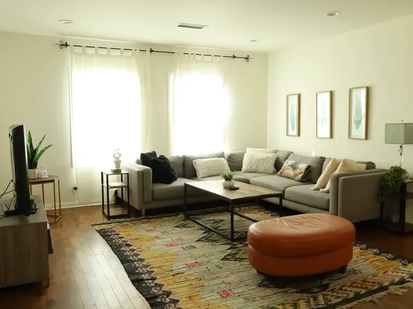 1143 N Orange Dr, Los Angeles, CA 90038