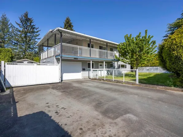 9923 Semiahmoo Rd, Surrey, BC V3T 3M5