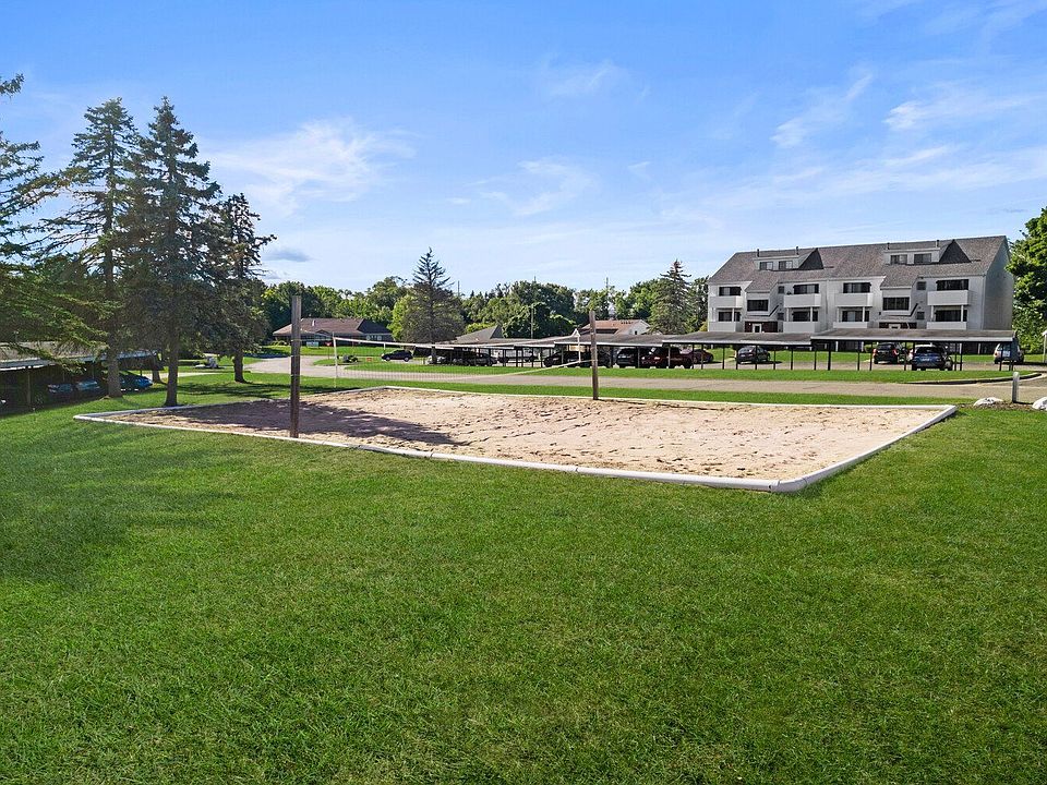 1st image of 2625 Northvale Dr NE #4266202