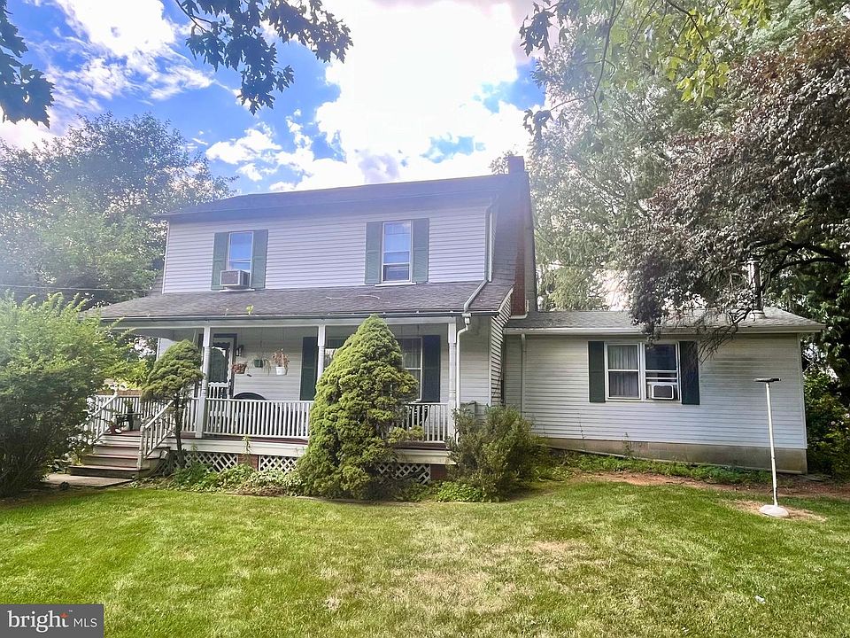 1st image of 398 Falling Spring Rd