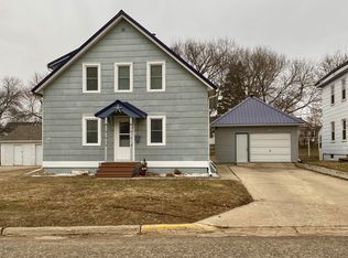 1325 1st Ave S, Estherville, IA 51334