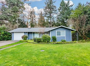 8302 Woodbourne Dr SW, Lakewood, WA 98499