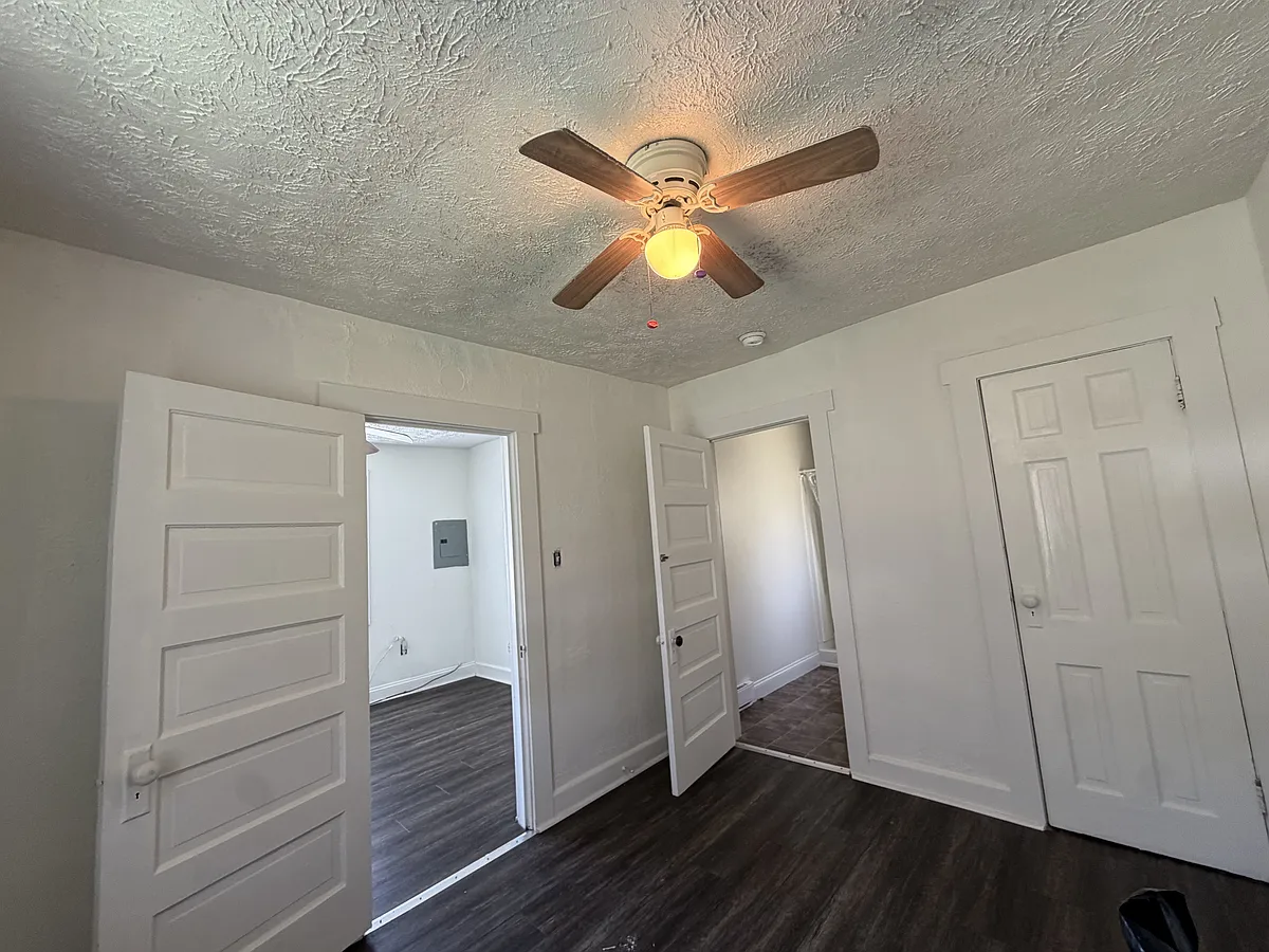 Building Photo - 503 Maryland Ave #16