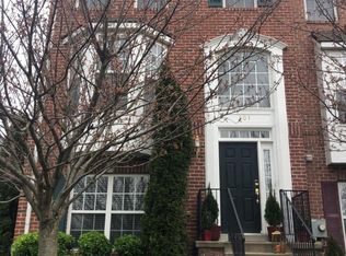 101 McClellan Dr, Frederick, MD 21702