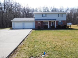 5000-5002 Maple St, Vienna, OH 44473