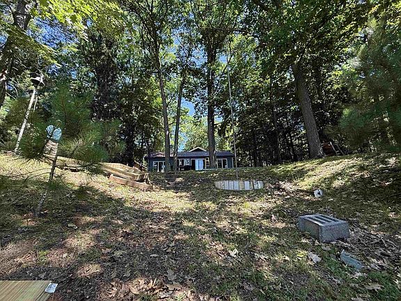 5th image of 10621 LAKE ROAD