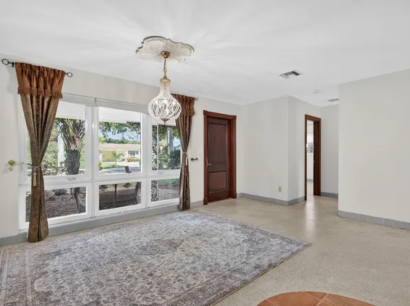 2580 SE 5th Court, Pompano Beach, FL 33062