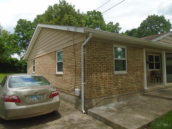 3rd image of 18 Blackwell Ct