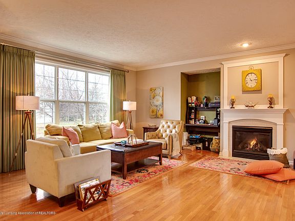 3rd image of 3864 E Plover Pl
