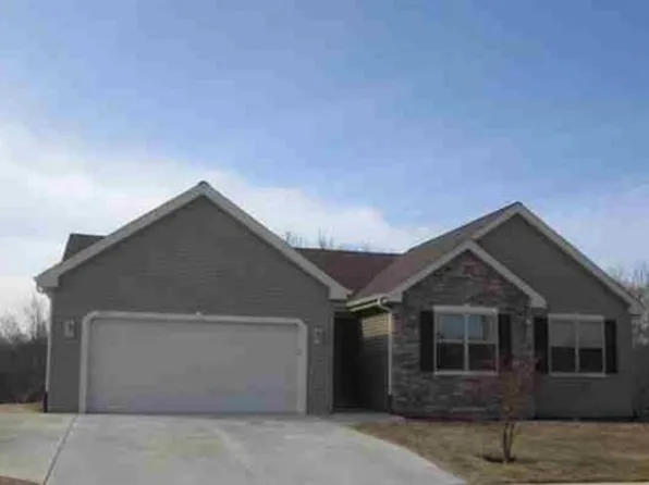 8415 69th St, Kenosha, WI 53142