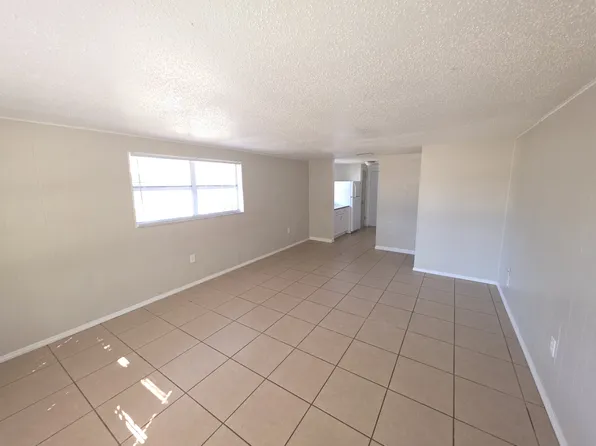 1504 Spitz Ct, Brandon, FL 33511