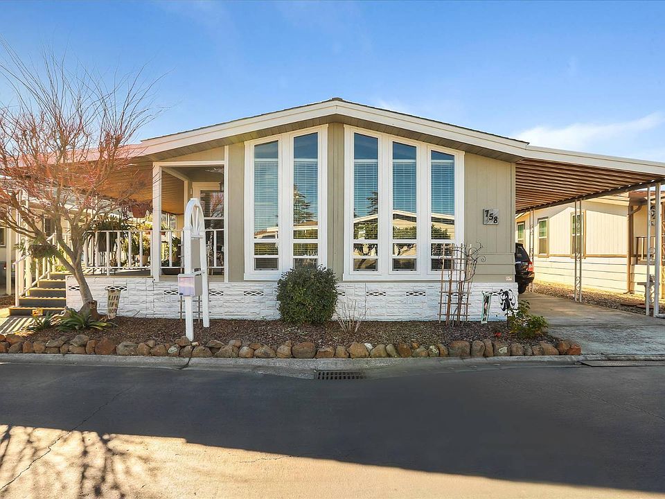 1st image of 758 Villa Teresa Way