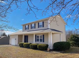 761 Hopkins Cemetery Rd, Lily, KY 40740