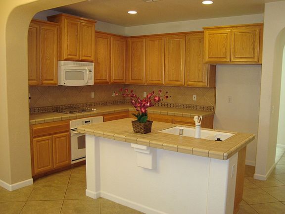 5th image of 5994 Caddington Way