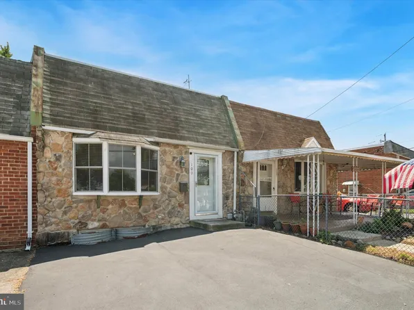 109 W Laughead Ave, Marcus Hook, PA 19061