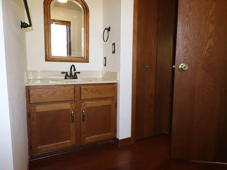 5081 Valley Heights Rd — Photo 22