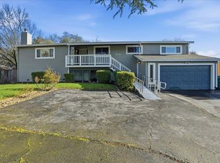 3691 Hampton Ln, Cameron Park, CA 95682