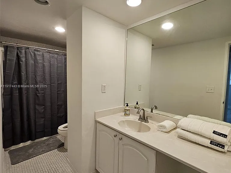 4001 S Ocean Dr #7F — Photo 8