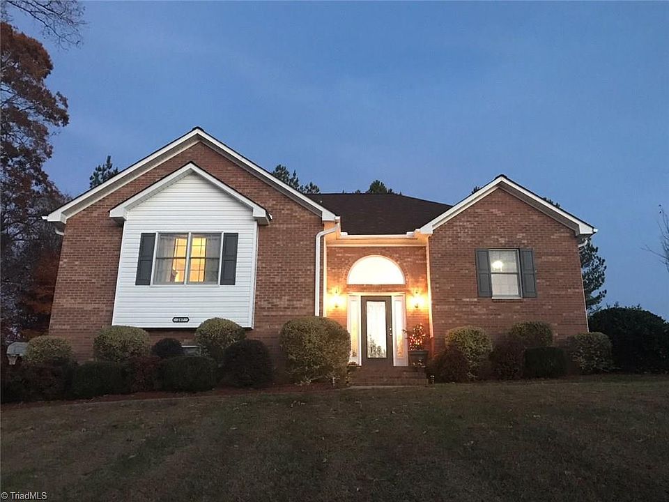1st image of 287 Hickory Hills Ln