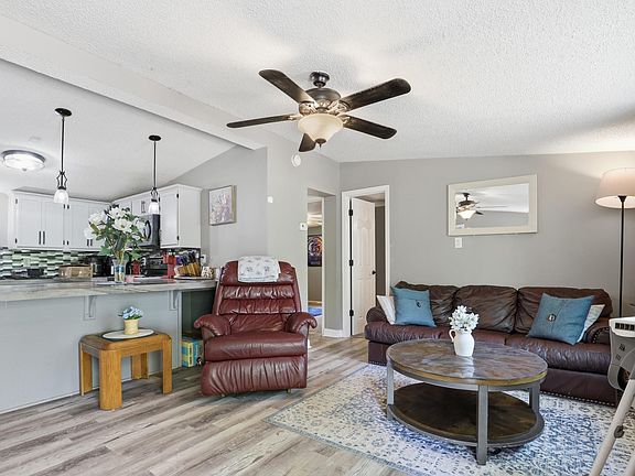 5th image of 367 Country Estates Rd
