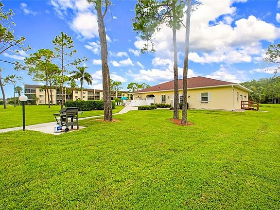 4th image of 25806 Cockleshell Dr APT C-112