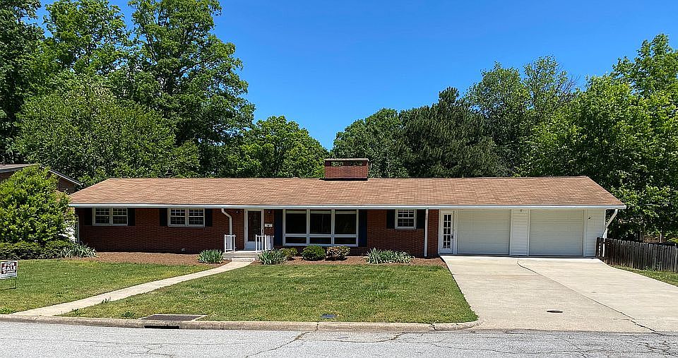 1st image of 400 Northmont Blvd