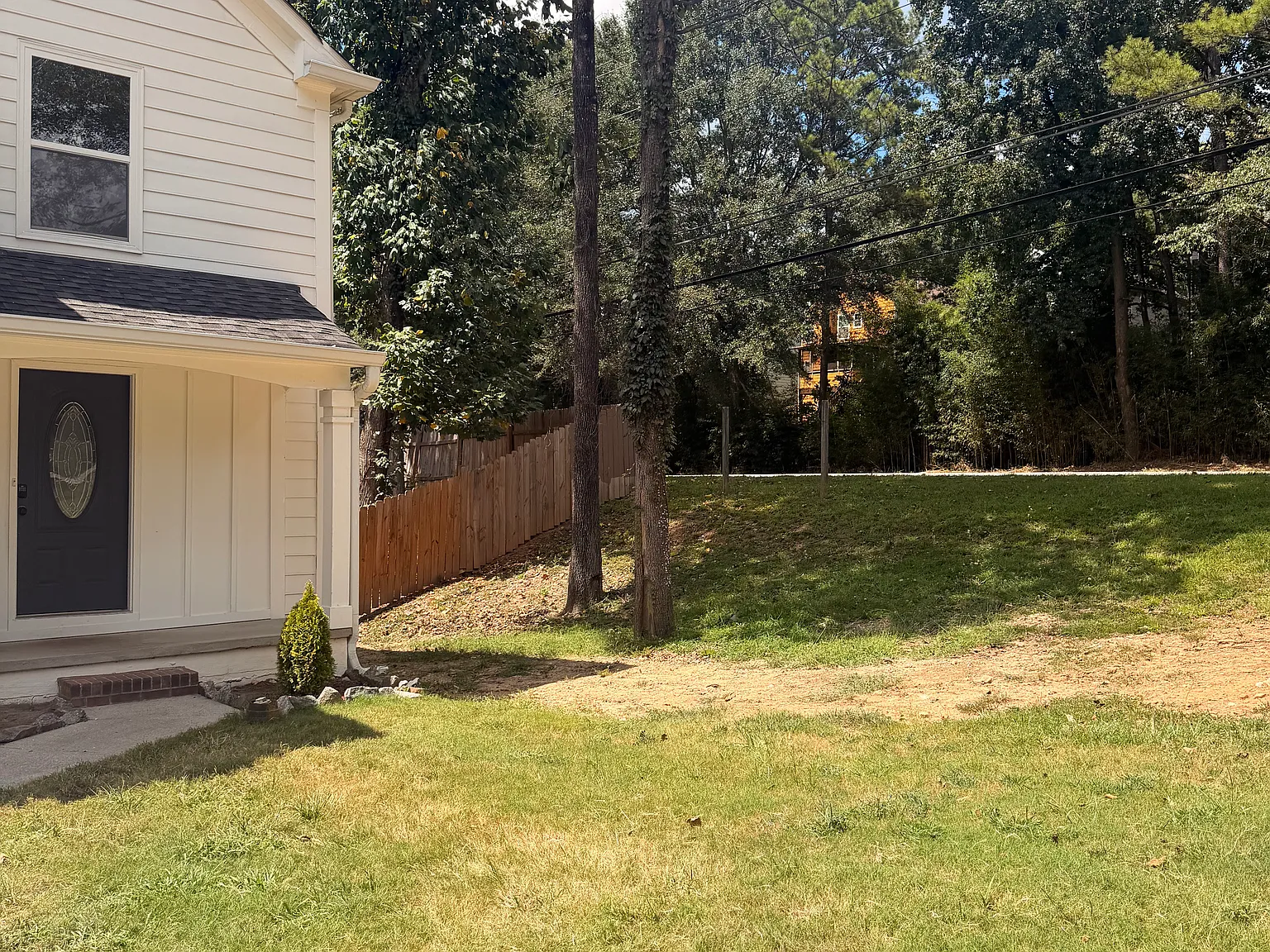 3 bed, 1520 sqft, $2,600 — Photo 2