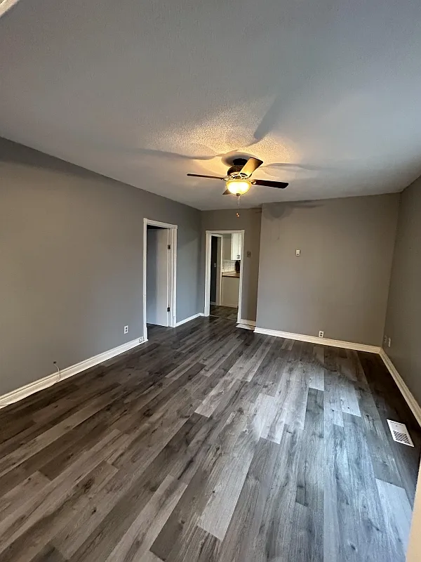 341 Melvin Avenue Greater Sudbury — Photo 1