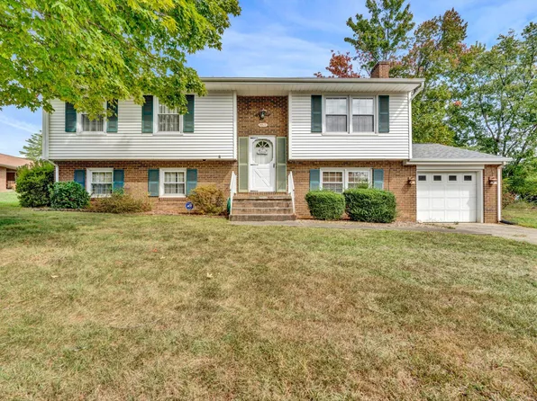 5517 Wipledale Ave, Roanoke, VA 24019