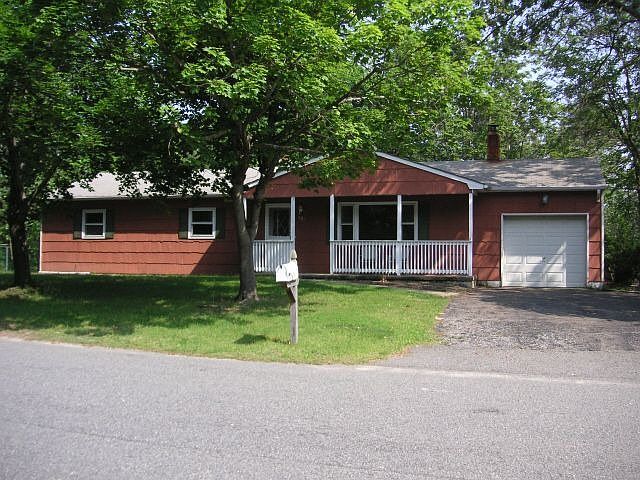 large quiet lot!