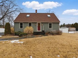 27 Pomeroy St, Easthampton, MA 01027