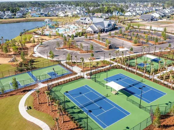 253 Denham St, Summerville, SC 29486