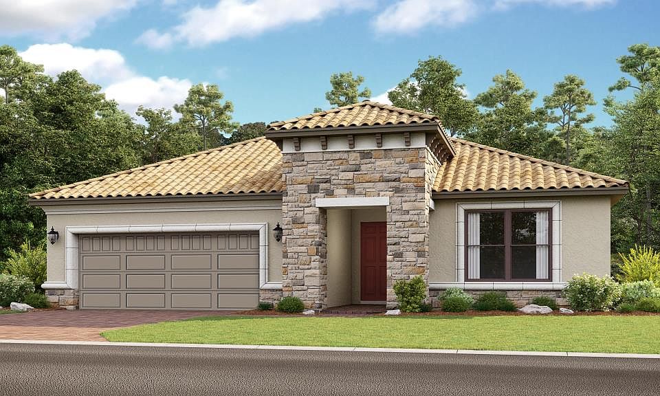 1st image of 200 Casavista Dr